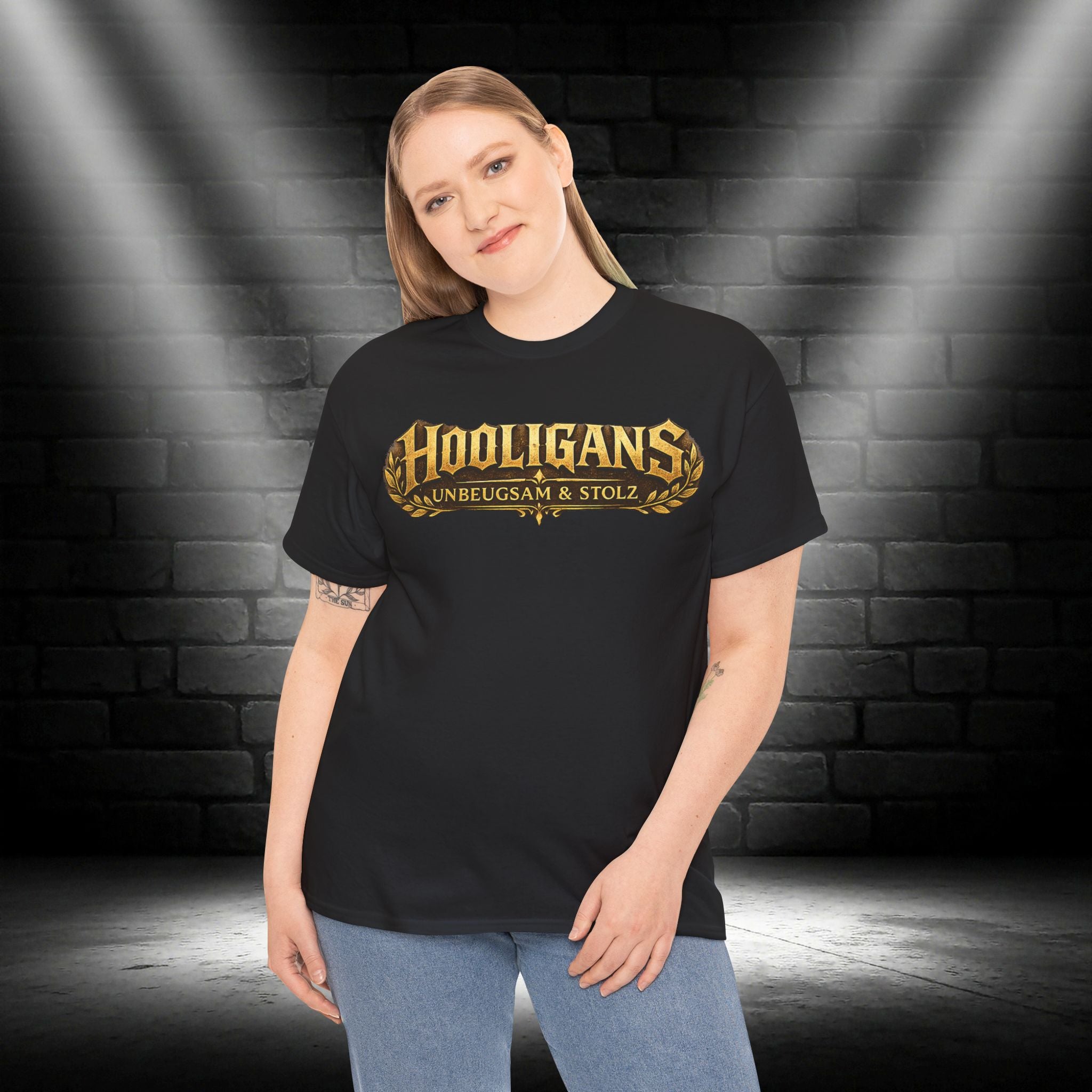 NATIONALSTOLZ  T-Shirt — 'Unbeugsam & Stolz' HOOLIGANS