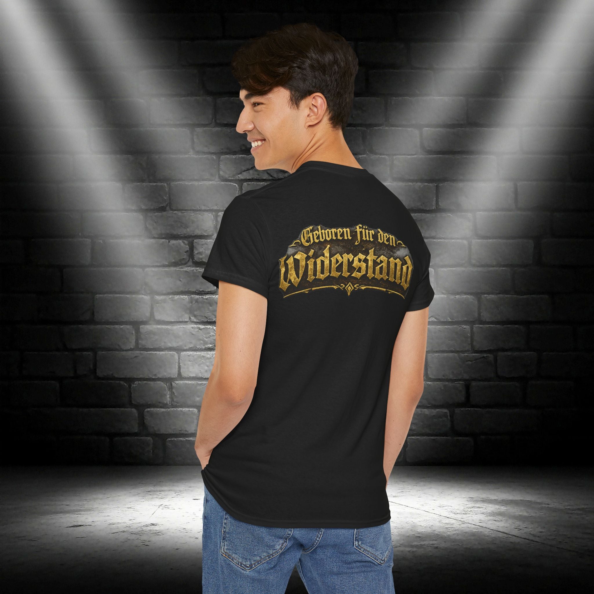 NATIONALSTOLZ T-Shirt ,,Geboren für den Widerstand" Patriot