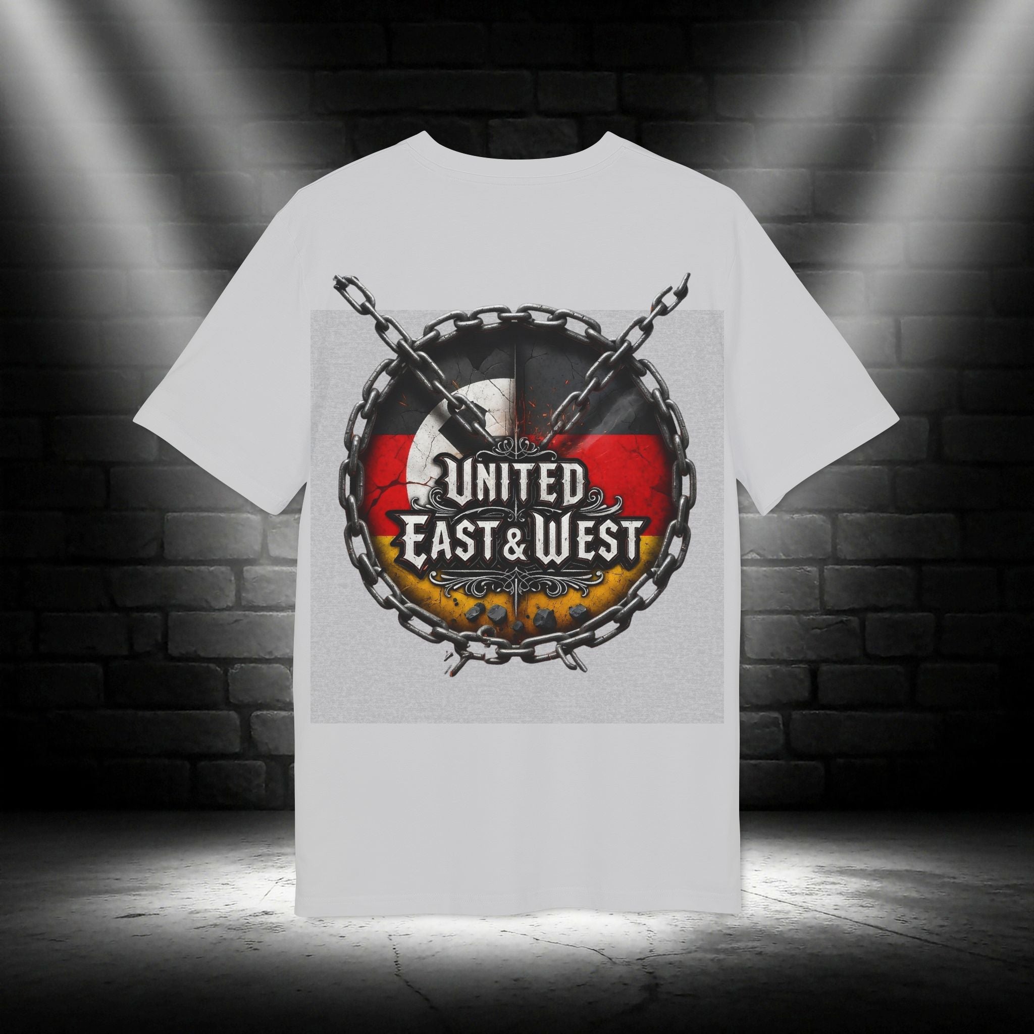 NATIONALSTOLZ - Ost & West Edition - United East&West T-Shirt Unisex